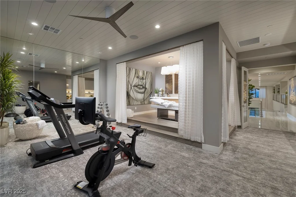 523 Overlook Rim, Henderson, NV 89012