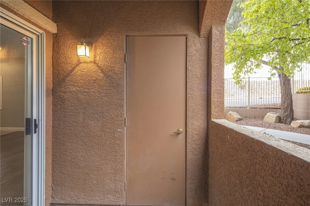 10291 Delta View, Las Vegas, NV 89129