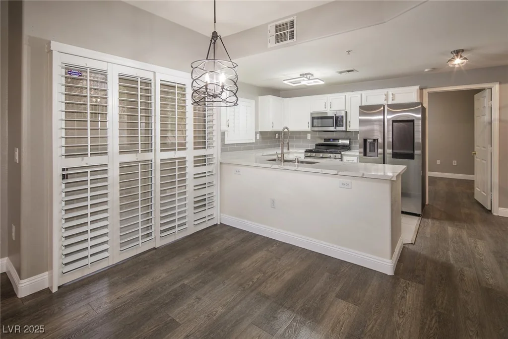 10291 Delta View, Las Vegas, NV 89129