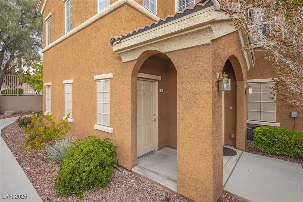 10291 Delta View, Las Vegas, NV 89129