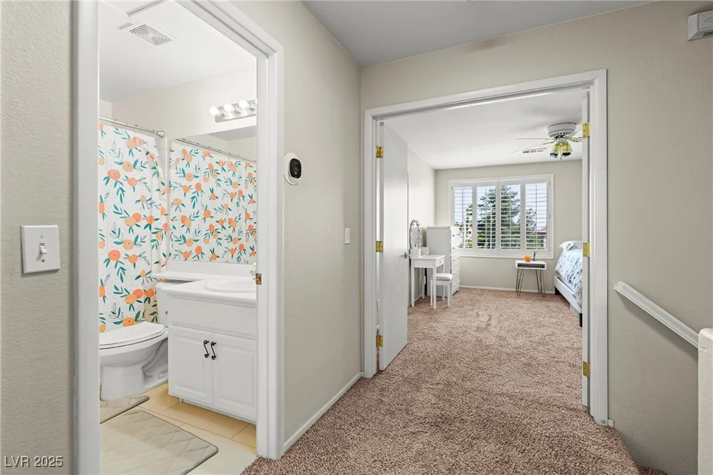 2080 Silver Breeze, Las Vegas, NV 89183