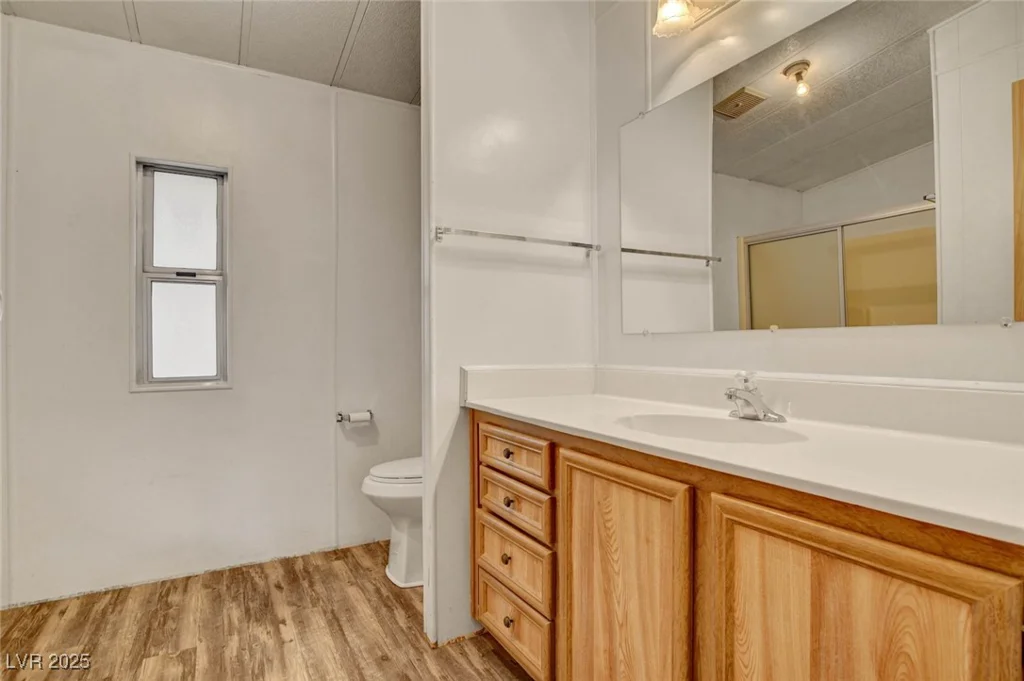 3418 Gulf Shores, Las Vegas, NV 89122