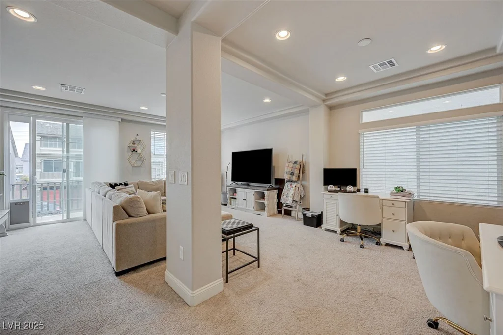 9835 Fox Estate, Las Vegas, NV 89141