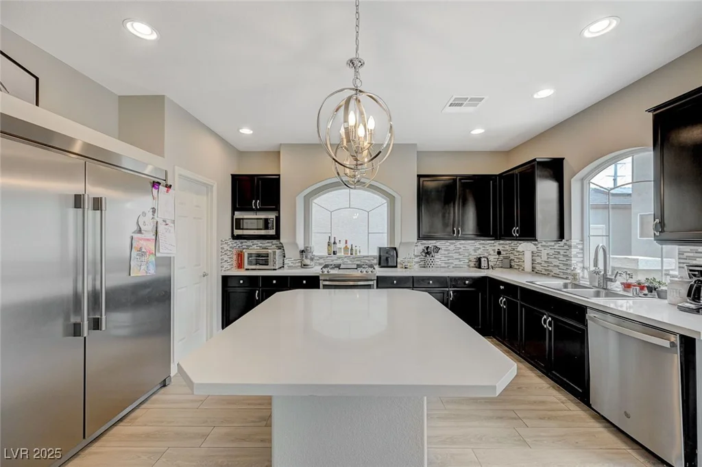 9835 Fox Estate, Las Vegas, NV 89141
