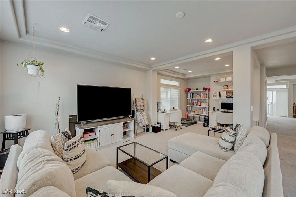 9835 Fox Estate, Las Vegas, NV 89141