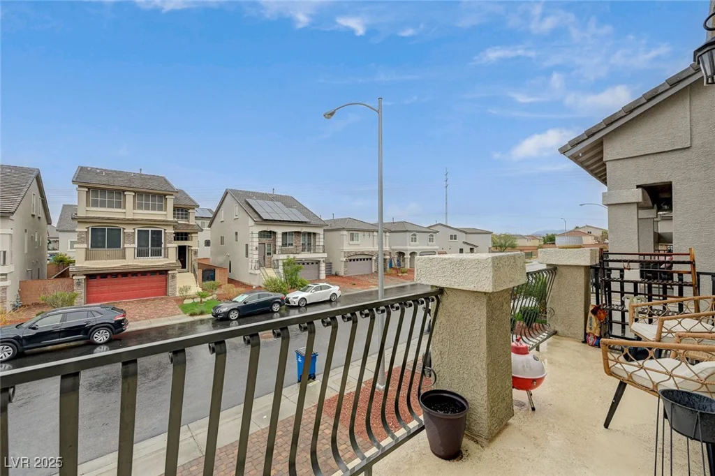 9835 Fox Estate, Las Vegas, NV 89141