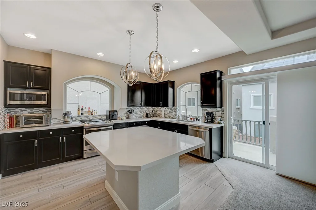 9835 Fox Estate, Las Vegas, NV 89141