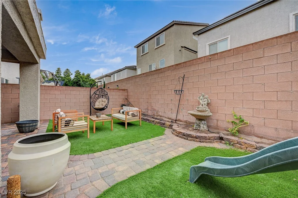 9835 Fox Estate, Las Vegas, NV 89141