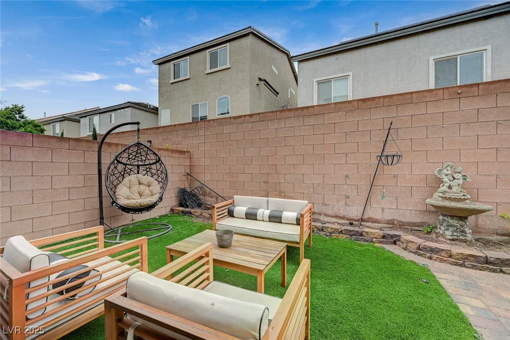 9835 Fox Estate, Las Vegas, NV 89141