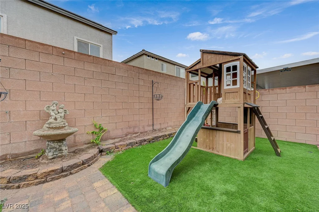 9835 Fox Estate, Las Vegas, NV 89141