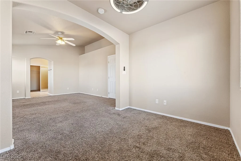 6804 Tropicaire, Las Vegas, NV 89149