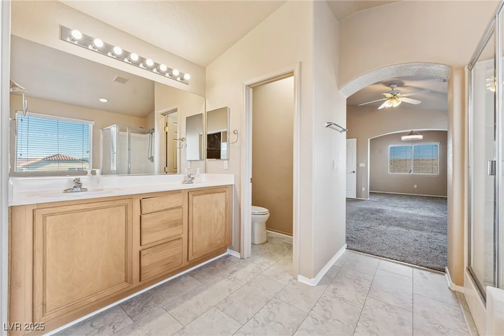 6804 Tropicaire, Las Vegas, NV 89149