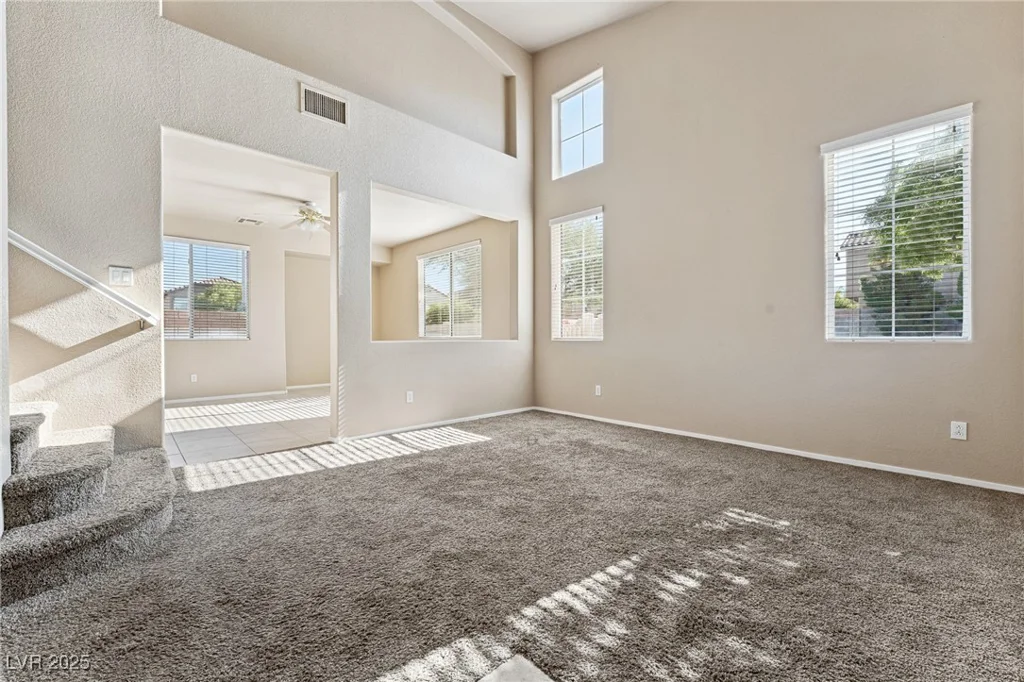 6804 Tropicaire, Las Vegas, NV 89149