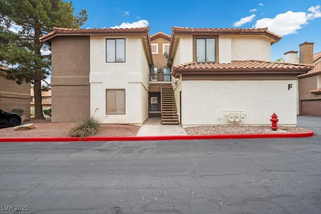 2995 Sunset, Las Vegas, NV 89120