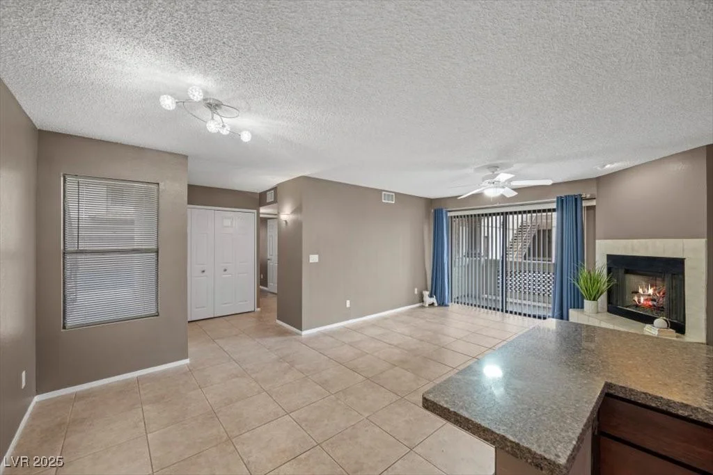 2995 Sunset, Las Vegas, NV 89120