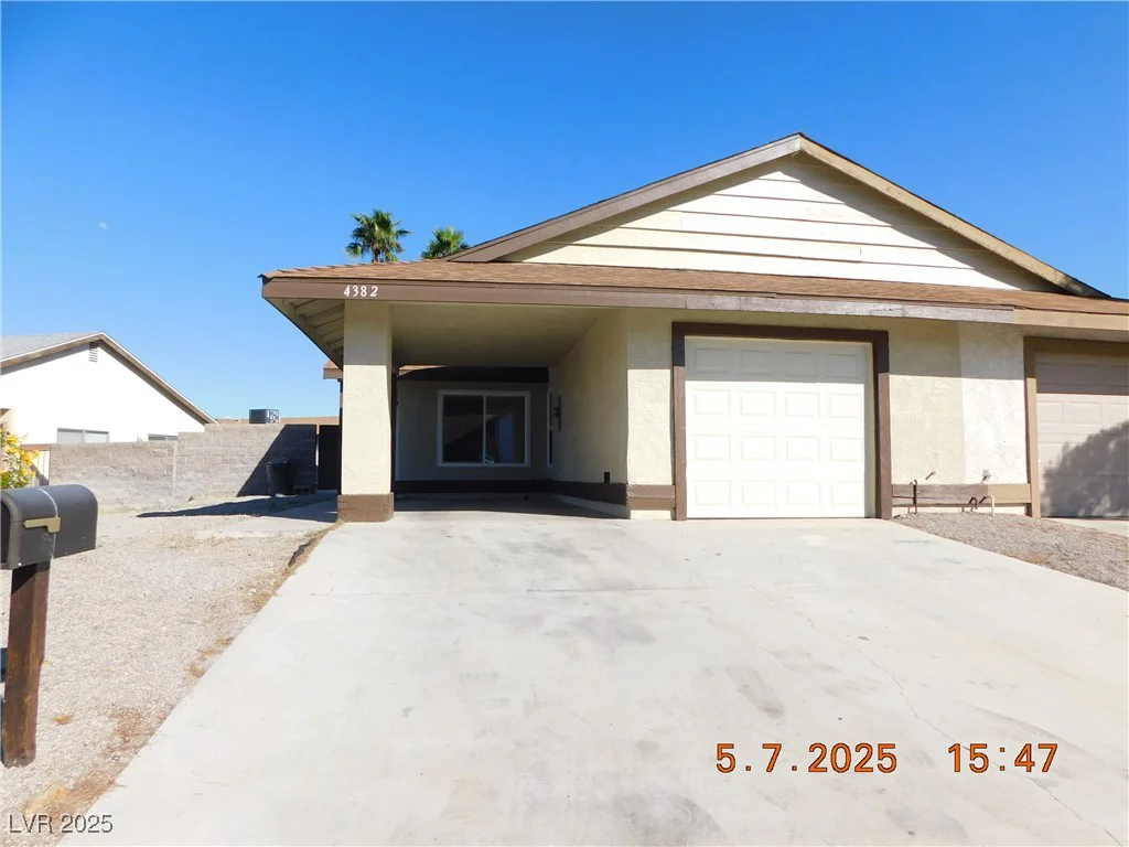 4382 Pinegrove, Las Vegas, NV 89147