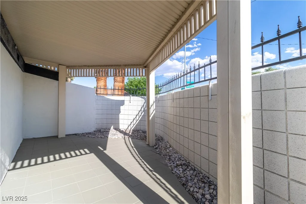 3647 Ottawa, Las Vegas, NV 89169