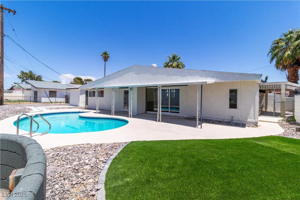 3647 Ottawa, Las Vegas, NV 89169