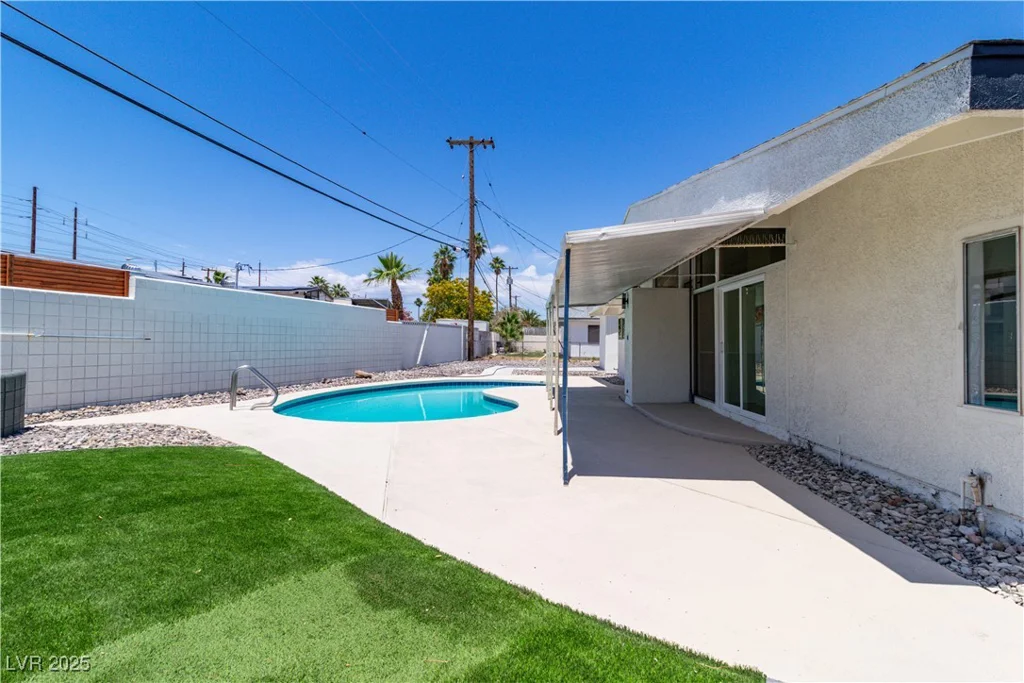 3647 Ottawa, Las Vegas, NV 89169