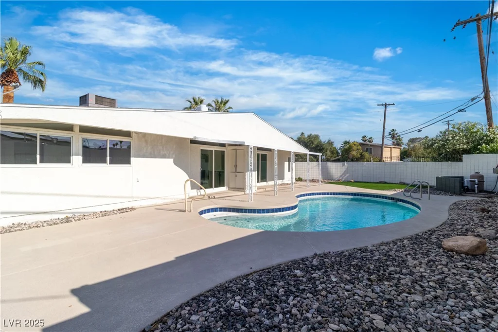 3647 Ottawa, Las Vegas, NV 89169