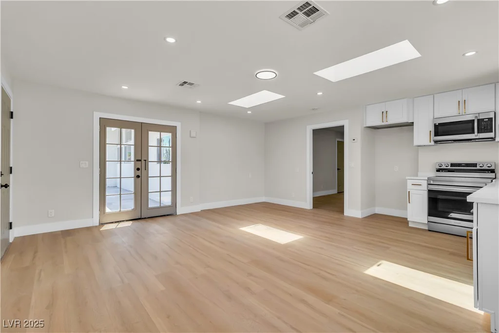3647 Ottawa, Las Vegas, NV 89169