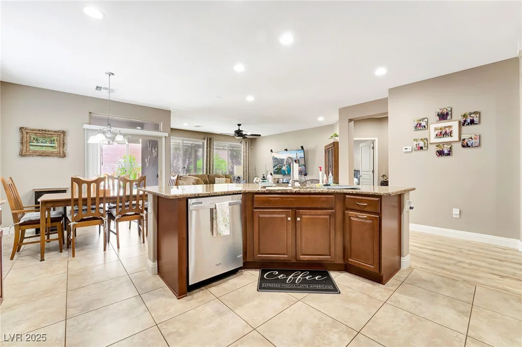 10247 Jamapa, Las Vegas, NV 89178