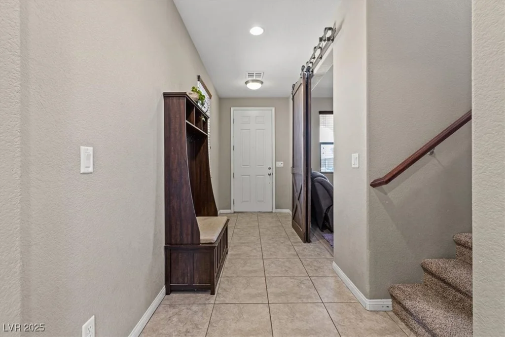8925 Kenzie Cove, Las Vegas, NV 89131
