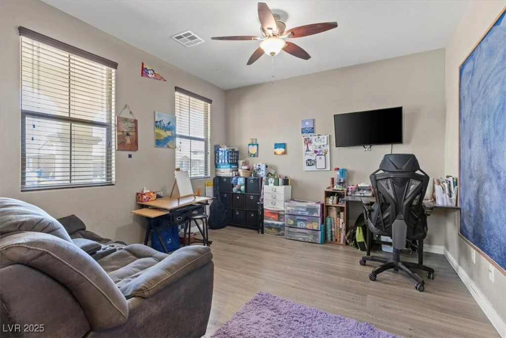 8925 Kenzie Cove, Las Vegas, NV 89131