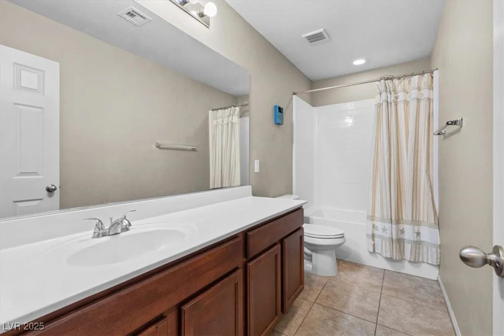 8925 Kenzie Cove, Las Vegas, NV 89131