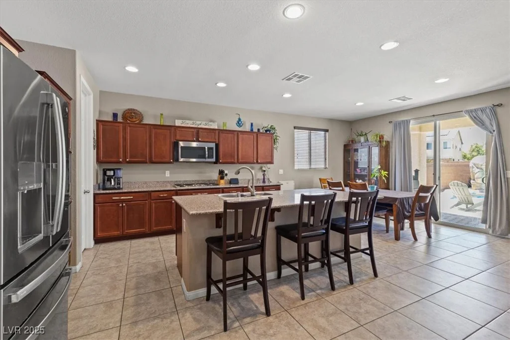 8925 Kenzie Cove, Las Vegas, NV 89131
