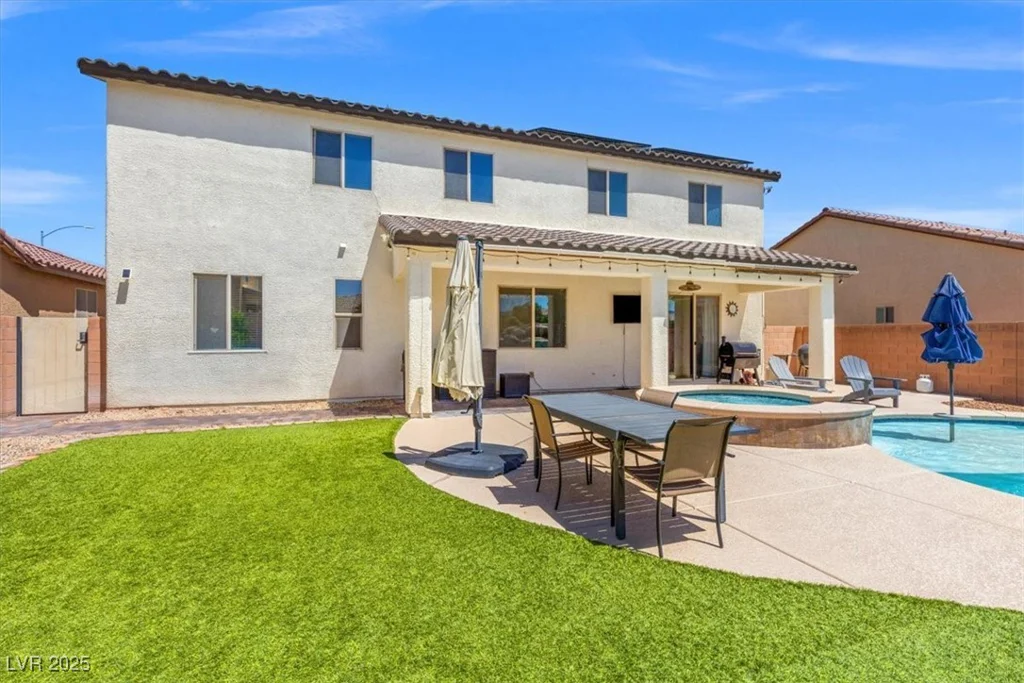 8925 Kenzie Cove, Las Vegas, NV 89131