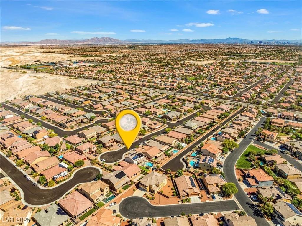 8925 Kenzie Cove, Las Vegas, NV 89131