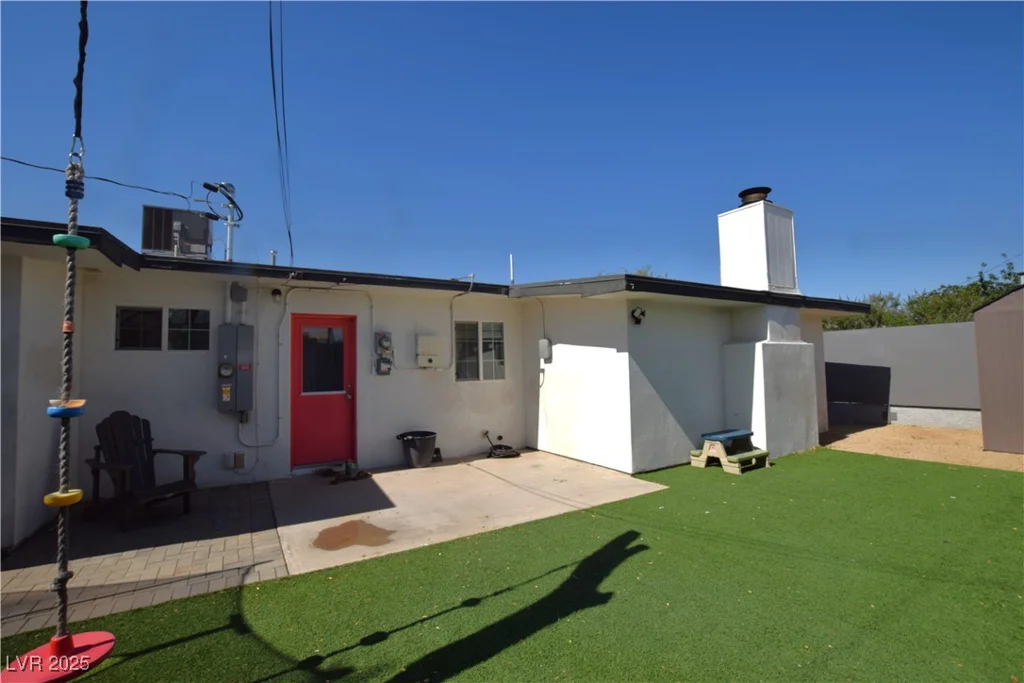 109 Ash, Henderson, NV 89015