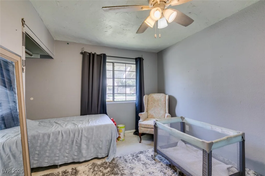 6710 Rocking Horse, Las Vegas, NV 89108