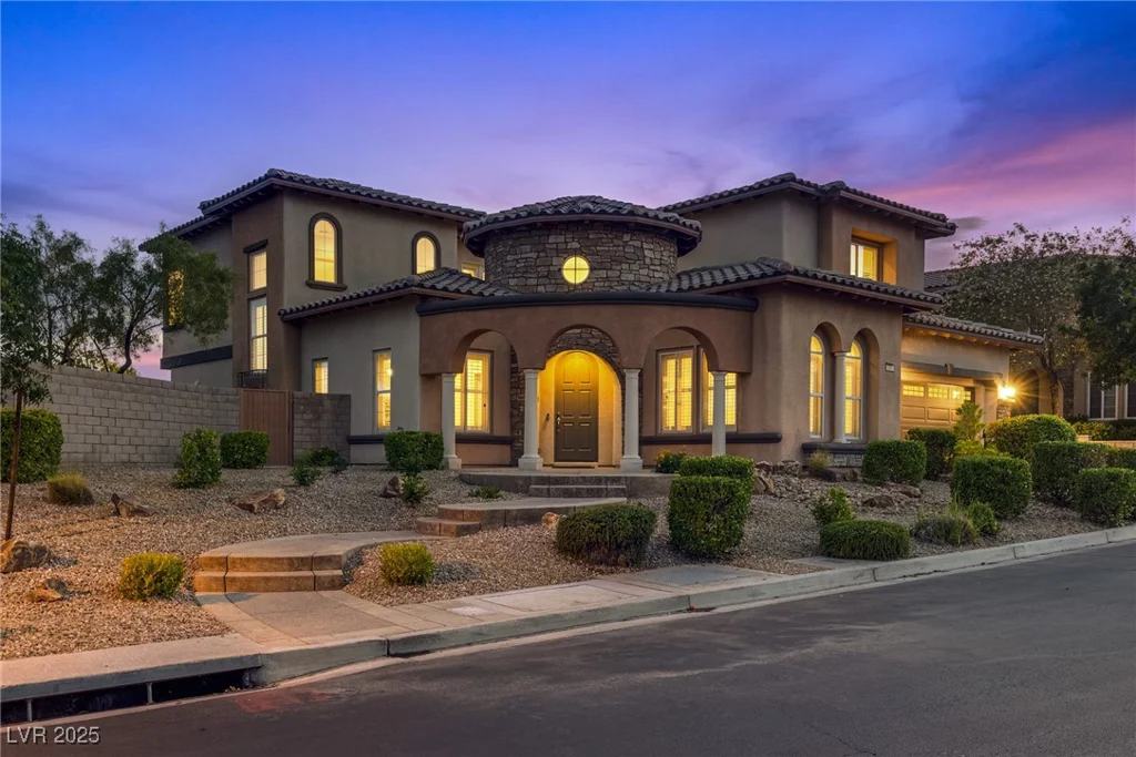 12021 La Palmera, Las Vegas, NV 89138