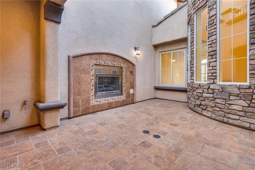 12021 La Palmera, Las Vegas, NV 89138