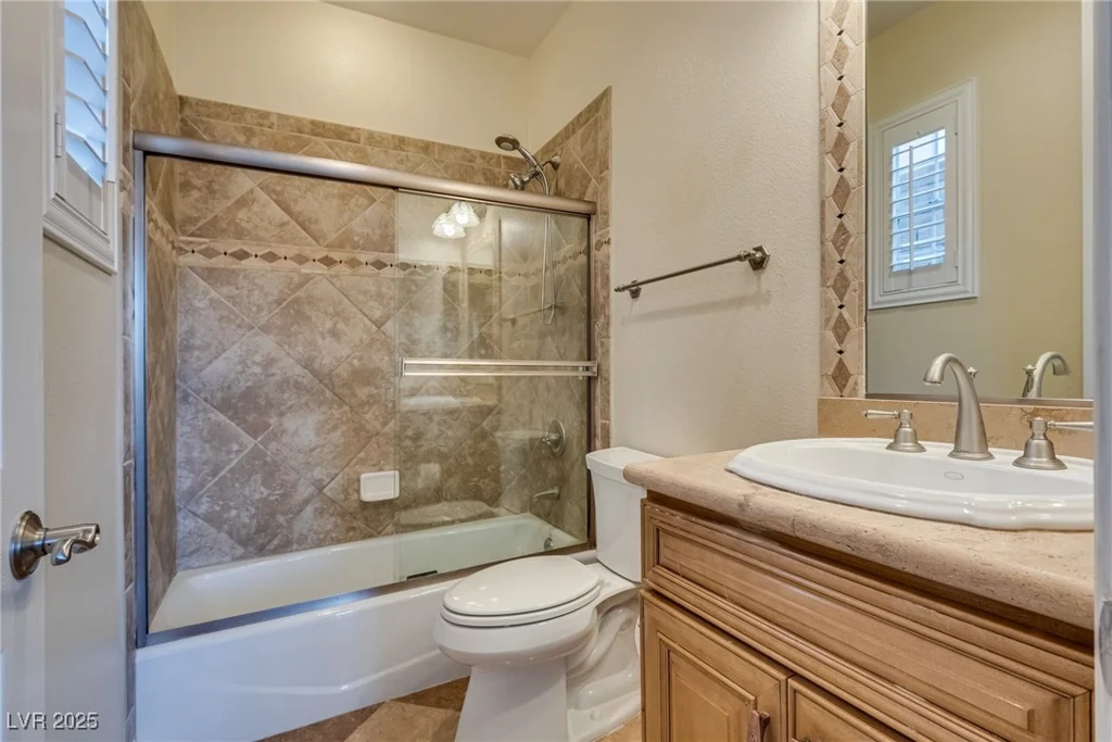 12021 La Palmera, Las Vegas, NV 89138