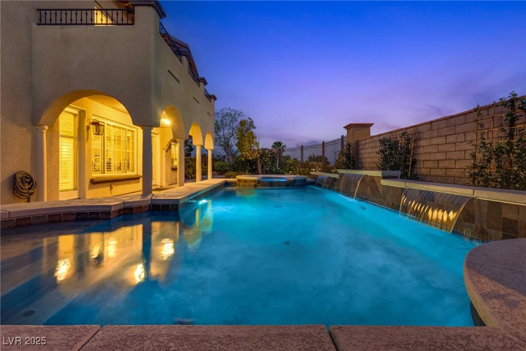 12021 La Palmera, Las Vegas, NV 89138