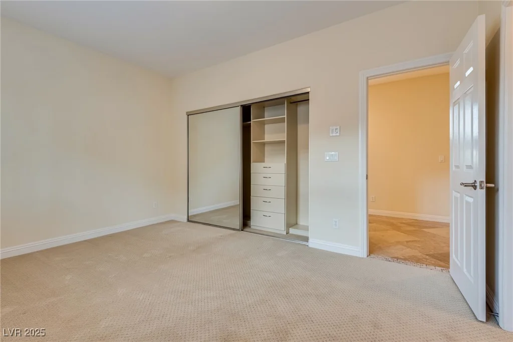 12021 La Palmera, Las Vegas, NV 89138
