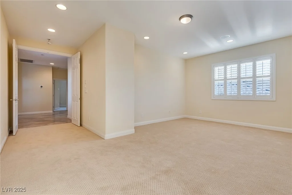 12021 La Palmera, Las Vegas, NV 89138