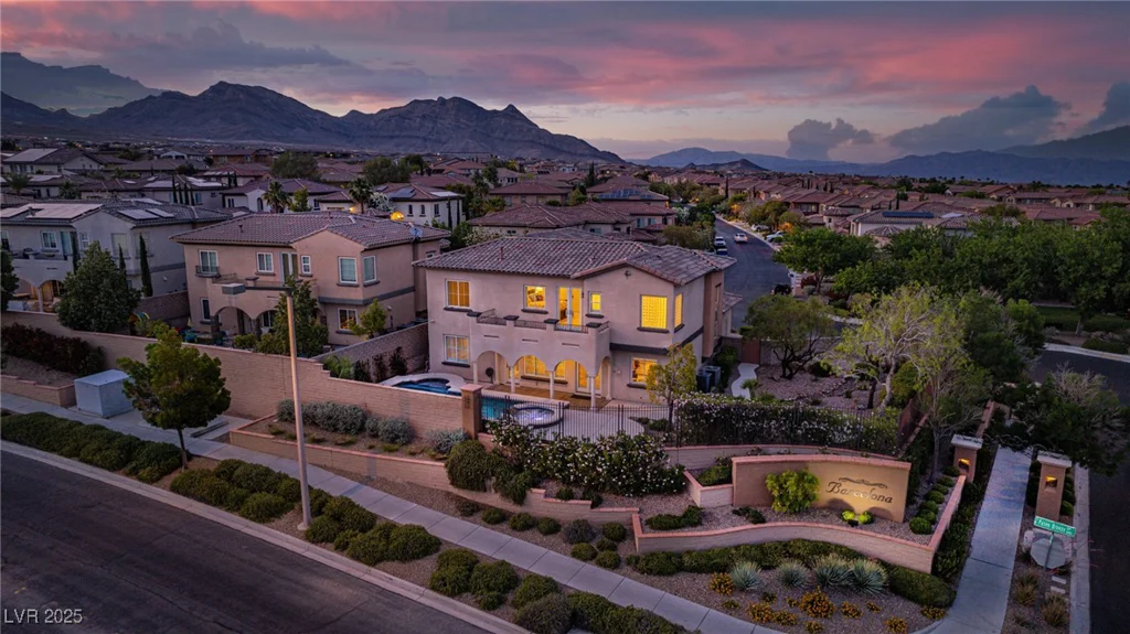12021 La Palmera, Las Vegas, NV 89138