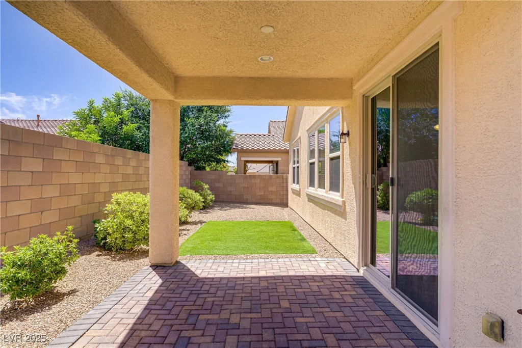 589 Via Paladini, Henderson, NV 89011