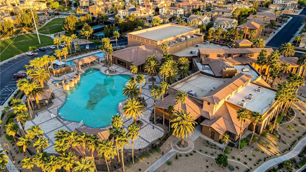 589 Via Paladini, Henderson, NV 89011