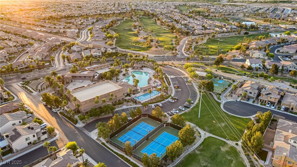 589 Via Paladini, Henderson, NV 89011