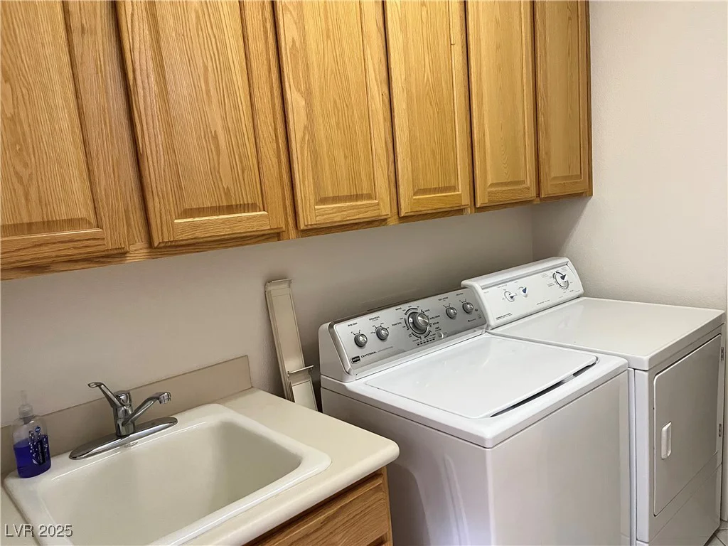 5049 Alfingo, Las Vegas, NV 89135