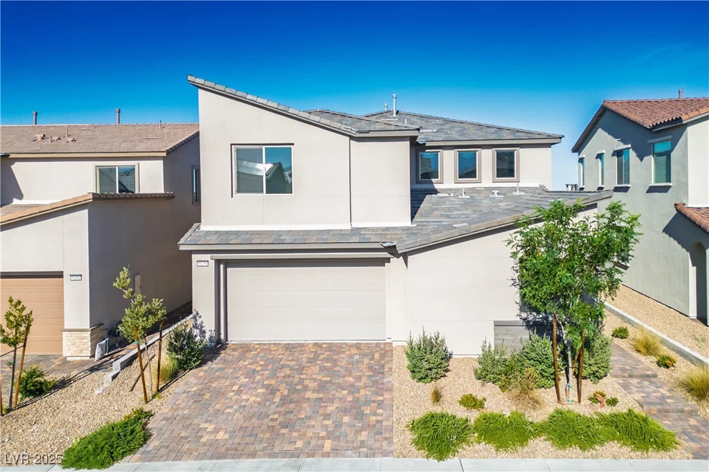 9476 Lunar Phase, Las Vegas, NV 89143