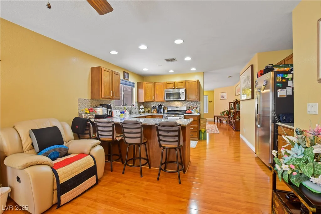 10203 ARLINGTON ABBY, Las Vegas, NV 89183