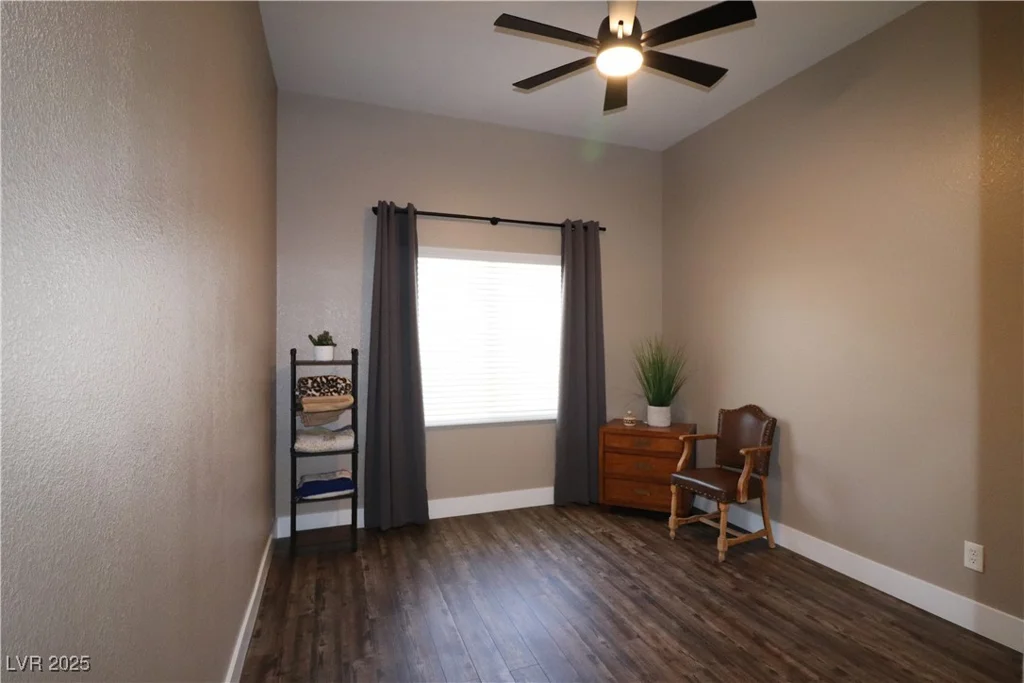 878 Samoy, Las Vegas, NV 89110