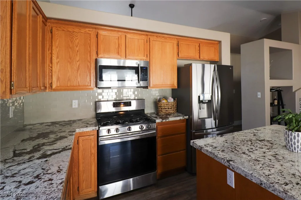 878 Samoy, Las Vegas, NV 89110