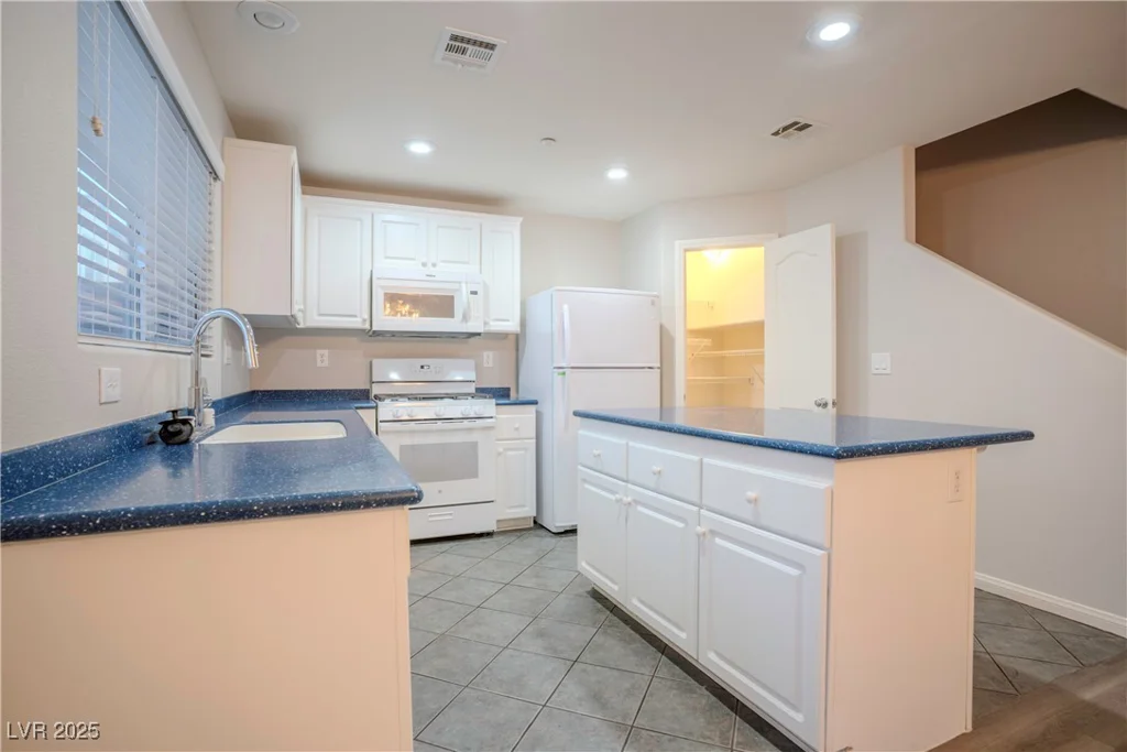 1136 Paradise Garden, Henderson, NV 89002